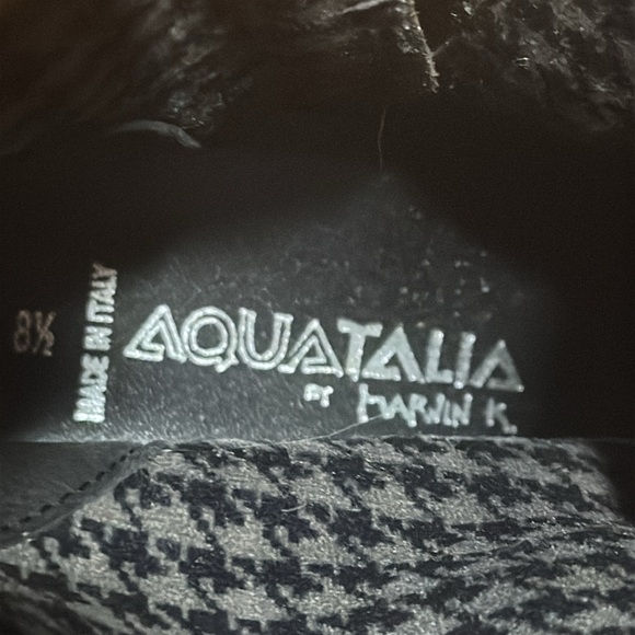 Aquatalia Oxblood Leather Lace Up Ankle Boots - Picture 3 of 17